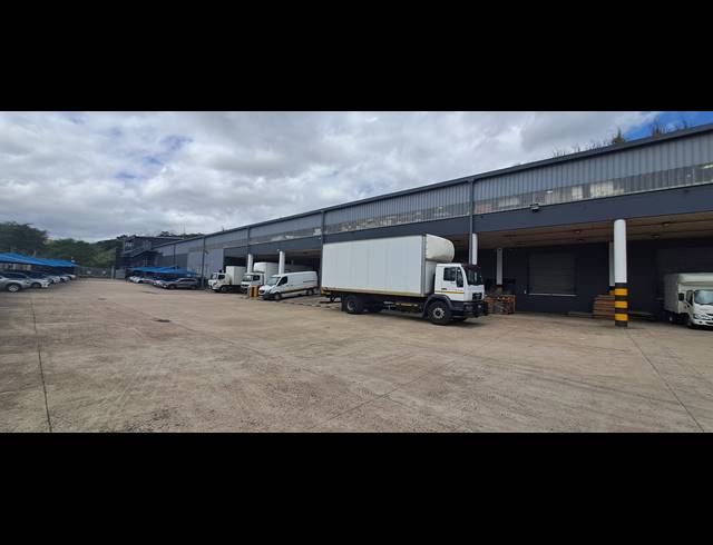 6,000M² WAREHOUSE TO LET IN RIVERHORSE VALLEY